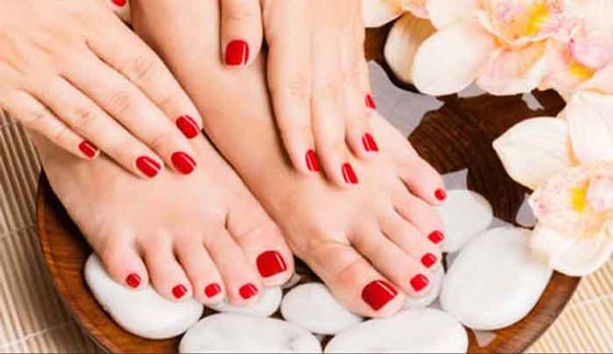 ঘরেই করা যায় মেনিকিওর-পেডিকিওর