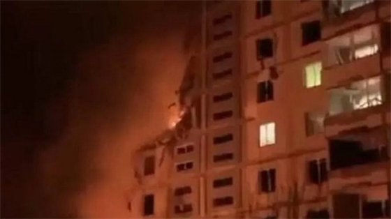 ফের ইউক্রেনজুড়ে রাশিয়ার ক্ষেপণাস্ত্র হামলা